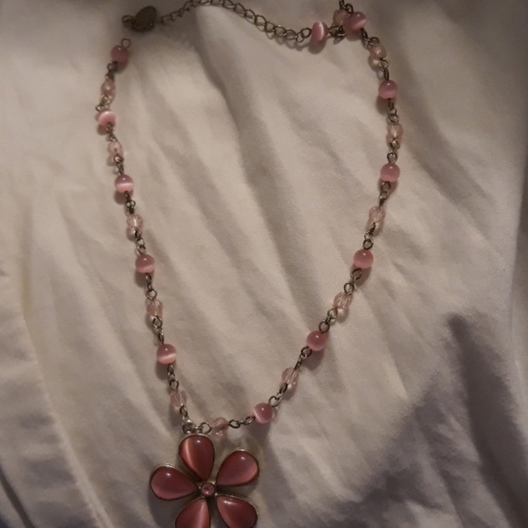 Necklace - Picture 1 of 2